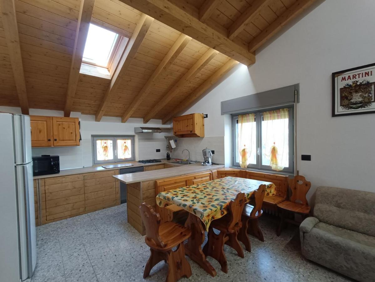 Casa Le Fornaci Lägenhet Ispra Exteriör bild